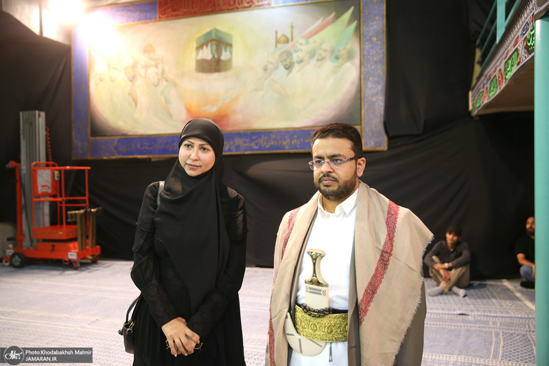بازدید میهمانان خارجی جهت شرکت در مراسم رهبر شهید از حسینیه جماران