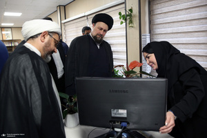 بازدید «سید حسن خمینی» از موسسه مطبوعاتی ایران