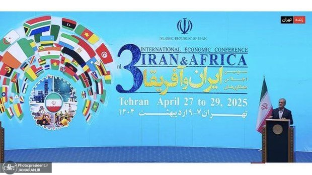 پزشکیان به کشورهای آفریقایی: باید باهم تجارت کنیم و حق و حقوق هم را محترم بشماریم