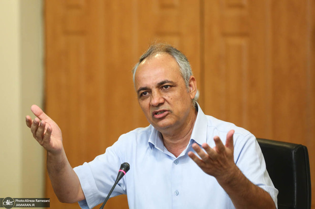 زیدآبادی: تأکید رهبری بر صداقت و دلسوزی رئیس‌جمهور، بر جمع خاصی از مدعیان پیروی از رهبری، اثری ندارد/ با ناسزابازاری که به راه انداخته‌اند، واقعاً در پی چه هستند؟ گیریم رئیس جمهور استعفا داد، با چه مکانیسمی می‌خواهند فرد موردنظر خود را به جای او بنشانند؟
