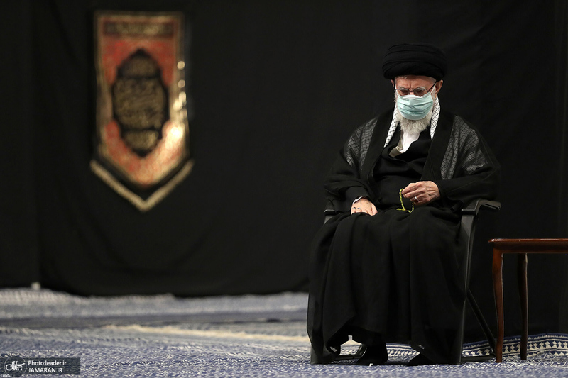 مراسم عزاداری شب شهادت امام سجاد (ع) در حسینیه امام خمینی