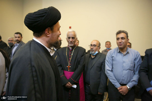 دیدار جمعی از نمایندگان پیروان ادیان الهی با سید حسن خمینی