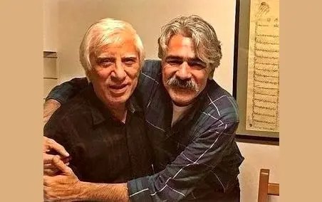 کیهان کلهر در فقدان بهرام بیضایی نوشت: او مرغکی نشسته بر شاخه‌ای از سرو کاشمر بود