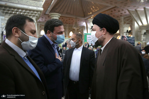 تجدید میثاق رئیس مجلس شورای اسلامی و نمایندگان با آرمان های حضرت امام (س)