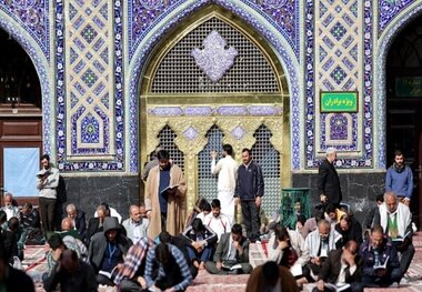 مراسم "ام داوود" حرم رضوی را از رسانه ملی دنبال کنید