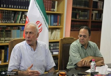 ابراهیم متقی: انتظار از روسیه برای ایفای نقش متحد یا قرار گرفتن در ائتلاف با ایران، انتظاری غیرواقع‌بینانه است/ قهرمان پور: روابط ایران و روسیه عمدتاً بر اساس مخالفت با نظام تک‌قطبی و حضور آمریکا در مناطق پیرامونی روسیه شکل گرفته و نه بر اساس منافع ایجابی