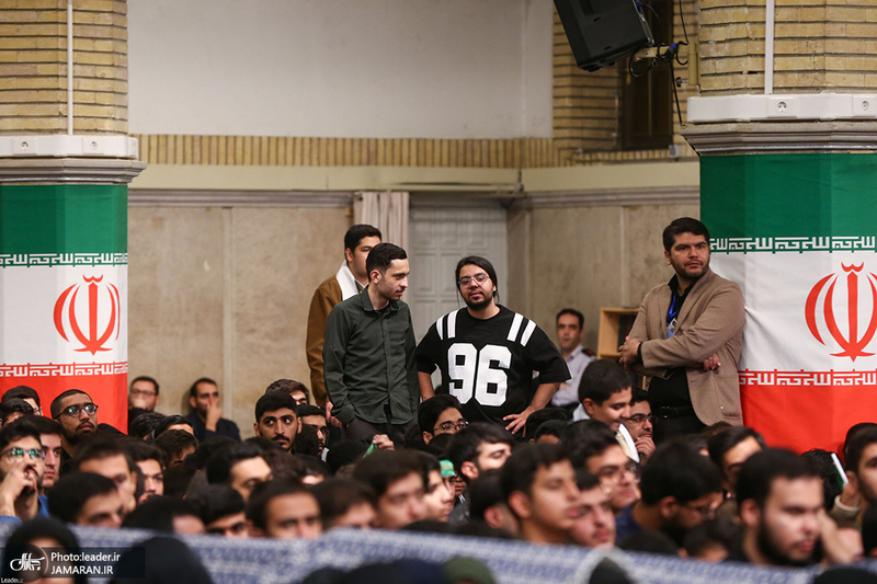 دیدار دانش‌آموزان و دانشجویان با رهبر معظم انقلاب