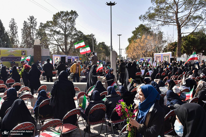 گلباران محل جلوس امام خمینی (س) در بهشت زهرا (س)