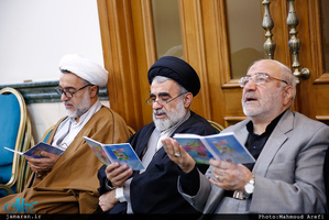  مراسم احیاء شب نوزدهم ماه مبارک رمضان در مسجد جامع جماران