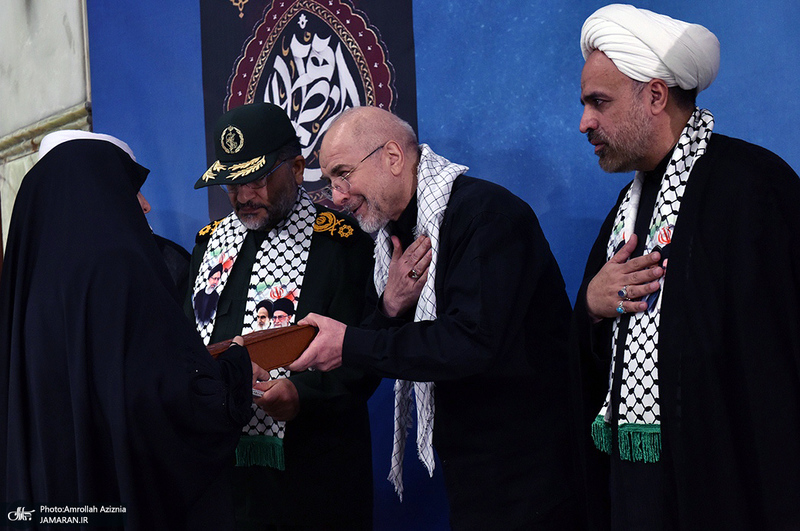 گردهمایی دانشجویان و طلاب بسیجی در حرم مطهر امام خمینی (س)