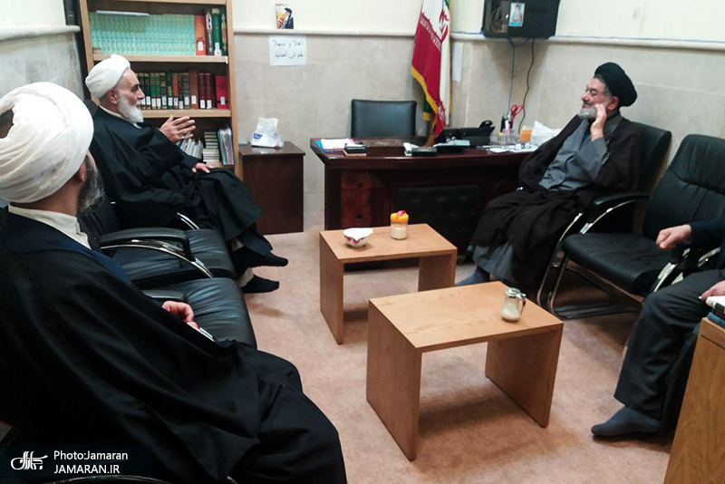 بازدید حجت الاسلام والمسلمین ناطق نوری از بیت امام خمینی(س) در نجف اشرف