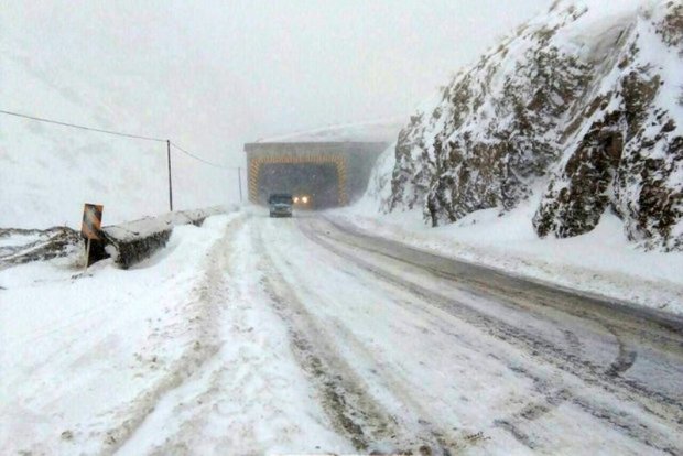بارش برف و مه آلودگی هوا در ارتفاعات البرز پیش بینی شد