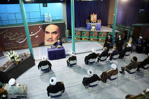 مراسم شام شهادت امام رضا(ع) و بزرگداشت علامه حکیمی در حسینیه جماران-2