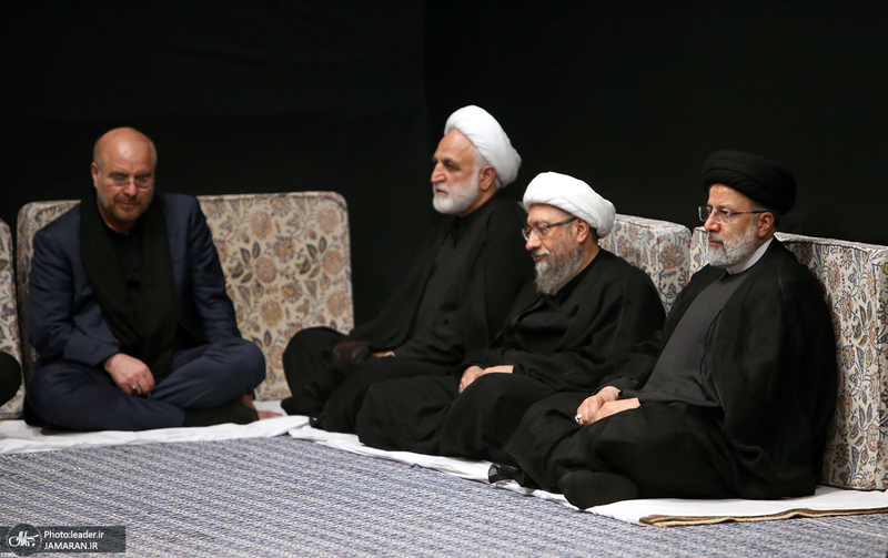 اولین شب عزاداری حضرت اباعبدالله الحسین (ع) در حسینیه امام خمینی