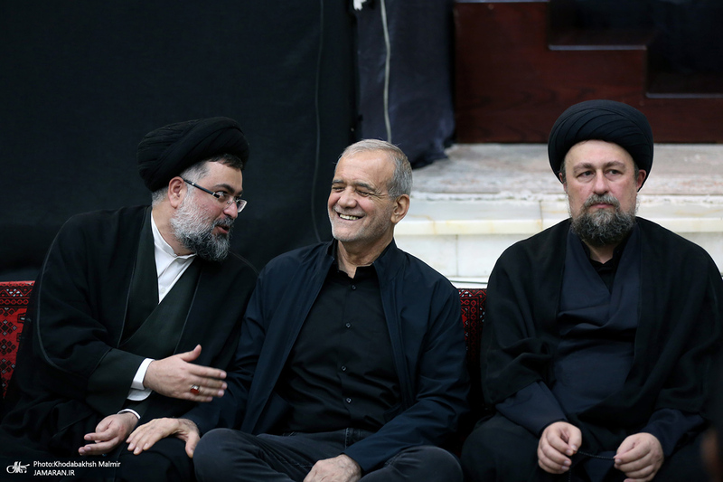 عزاداری شب عاشورا در حرم مطهر امام خمینی (س)
