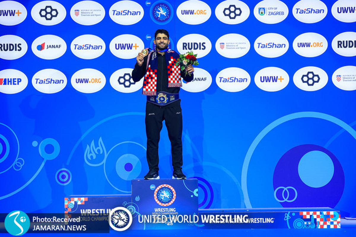 ویدیو| هدیه جالب یک ازبکستانی به هادی ساروی