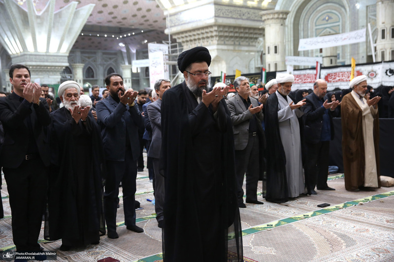 مراسم عزاداری شب شهادت حضرت زهرا(س) در حرم امام خمینی(ره) برگزار شد