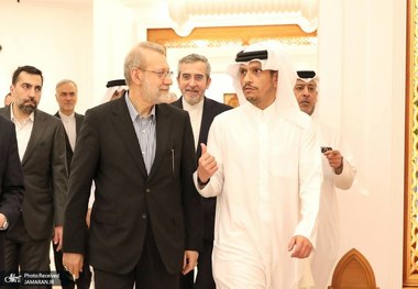 تبادل آخرین تحولات مذاکرات هسته‌ای در دیدار لاریجانی با وزیر امورخارجه‌ی قطر