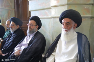 تشییع مرحوم آیت الله عباسعلی سلیمانی (ره) در حرم مظهر حضرت معصومه (س)