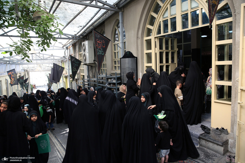 همایش جهانی سه ساله های حسینی در حسینیه جماران 1