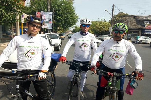 دوچرخه سواران حامی بیماران کلیوی از اردبیل به آستارا رسیدند
