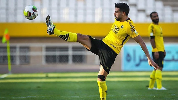 مدافع سپاهان بازی با پرسپولیس را از دست داد