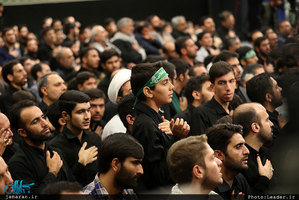 دومین شب مراسم عزاداری حضرت اباعبدالله الحسین(ع) با حضور رهبر معظم انقلاب 