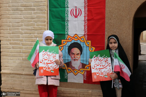 راهپیمایی 22 بهمن در خمین