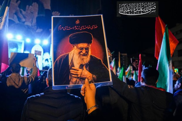 سید الشہید القائد الخامنہ ای کی تشییع میں شرکت کی اہمیت، صہیونیوں سے جنگ سے کم نہیں، تحریک نجباء
