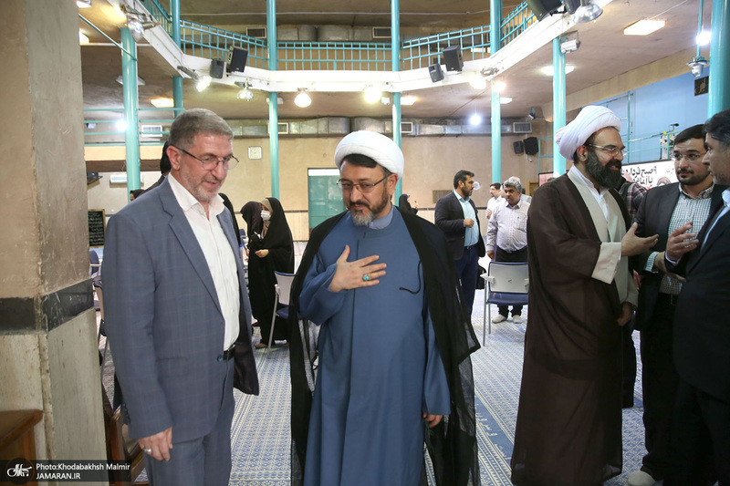 تجدید میثاق اساتید و دانشجویان پژوهشکده امام خمینی و انقلاب اسلامی با آرمان های بنیانگذار جمهوری اسلامی