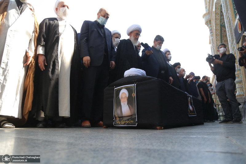 مراسم تشییع پیکر آیت الله حسن ممدوحی(ره)