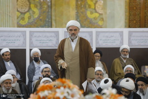 نشست دوره ای اساتید سطوح عالیه و خارج حوزه علمیه قم‎