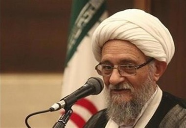 رئیس شورای عالی زکات: گرفتاری های مردم را با زکات می توان حل کرد