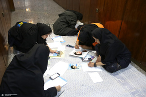 ورکشاپ هنر ی دانش آموزان هنرستان یادگار امام در حسینیه جماران