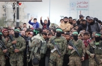 تحویل پنجمین گروه از اسرای صهیونیست در نوار غزه در چارچوب مرحله اول توافق طوفان الاقصی برای تبادل اسرا  (10)