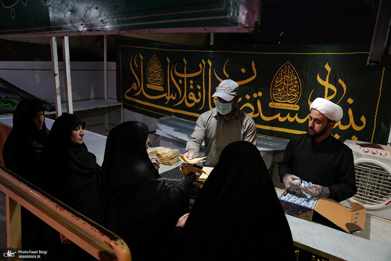 خدمت‌رسانی به زائران حسینی در مسیر عبور از ایلام