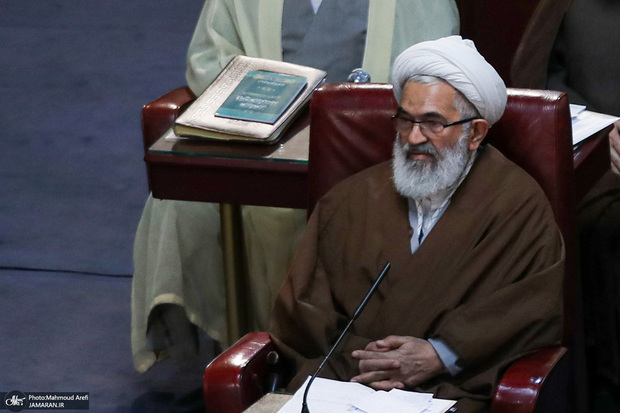 آیت‌الله معلمی، عضو مجلس خبرگان رهبری: در فرصت مقتضی اجلاس خبرگان اتفاق خواهد افتاد/ فرصت شورای رهبری محدود نیست/ عجله کار درستی نیست