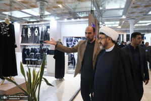 بازدید رئیس موسسه تنظیم و نشر آثار امام خمینی از نمایشگاه بین المللی قرآن کریم