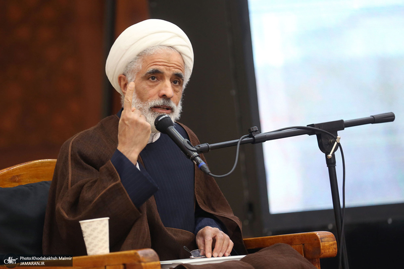 مراسم بزرگداشت حجت الاسلام و المسلمین محتشمی پور(ره) در حرم مطهر امام خمینی