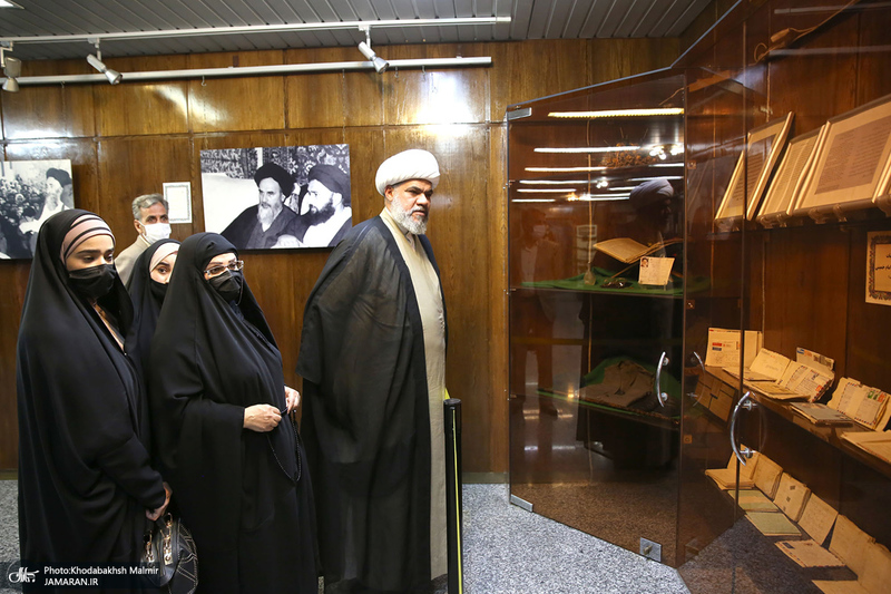 بازدید نماینده آیت الله العظمی یعقوبی از جماران / قیس طایی