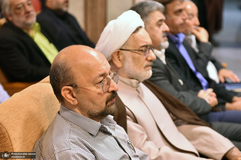 مراسم بزرگداشت احسان صابری در حرم امام خمینی (س)