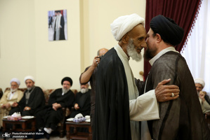 حاشیه تجدید میثاق هیأت رئیسه و اعضای مجلس خبرگان رهبری با آرمان های امام خمینی(س)