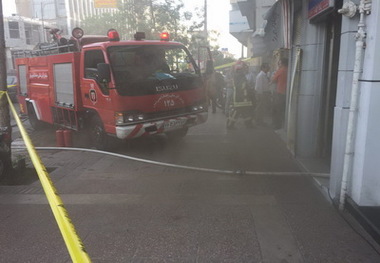 آتش سوزی مهمانپذیر خیابان پیروزی شیراز مهار شد