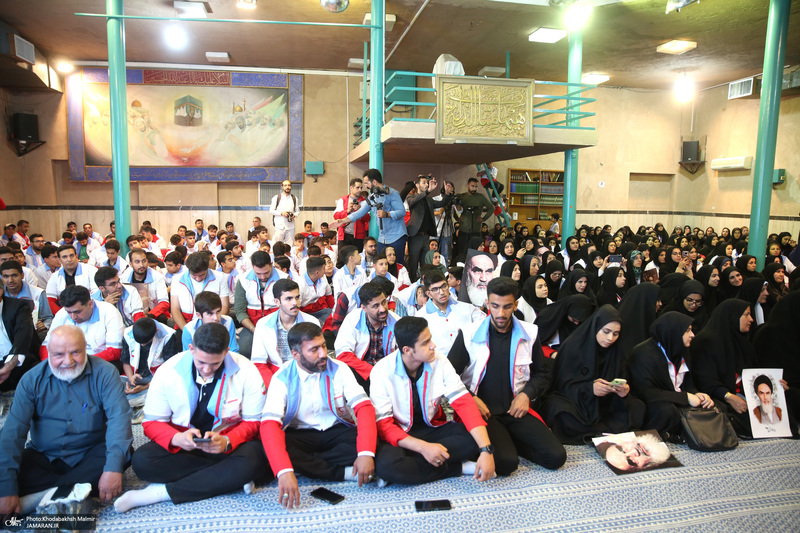 تجدید میثاق جوانان هلال احمر با آرمان‌های امام راحل