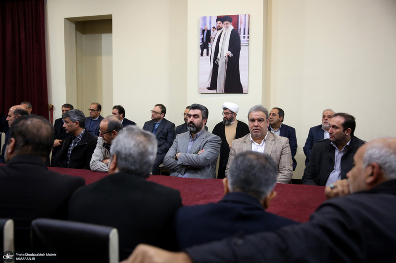 دیدار ئیس بنیاد شهید و جمعی از معانین با سید حسن خمینی