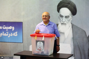 مرحله دوم انتخابات ریاست جمهوری چهاردهم در حسینیه جماران - 4