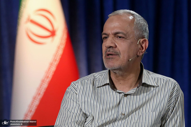 احمد مسجدجامعی: سال 93 در خیابان مولوی تهران اسکلت بانویی هفت‌هزارساله پیدا شد/ پیشنهاد دادیم که محل کشف این بانو و اشیای پیرامونش به سایت‌موزه‌ای تبدیل شود/ این اتفاق نیفتاد و گویا بعد آن مکان به پارکینگ تبدیل شد!
