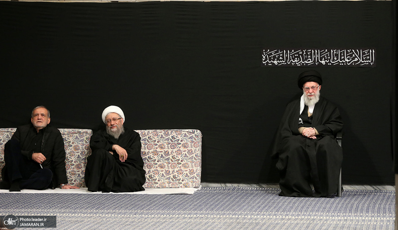 عزاداری شام شهادت حضرت فاطمه‌زهرا (س) در حسینیه امام خمینی