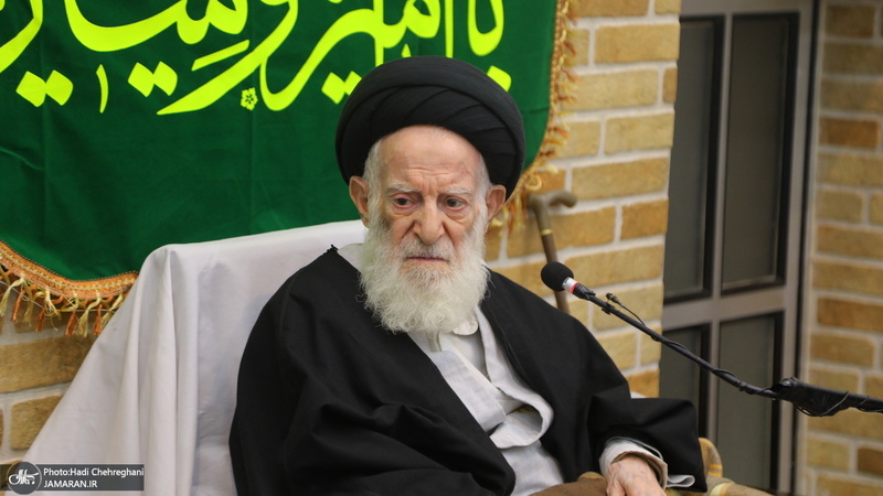 عمامه گذاری طلاب توسط مراجع عظام تقلید در روز میلاد امام علی (ع)‎