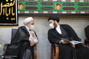 حضور مراجع و علما در بیت آیت الله العظمی صانعی(ره)-2